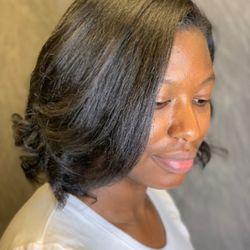 Hair Restoration Clinic - Silk Press with Body Curls