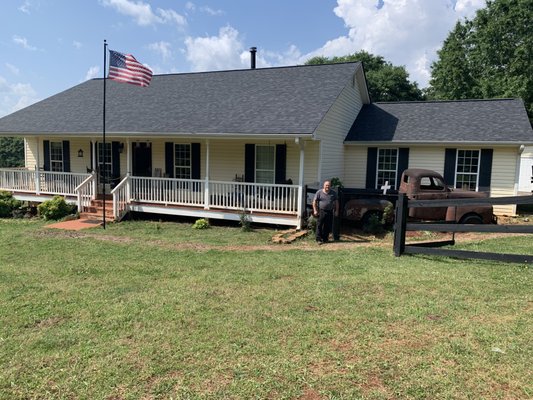 Wright Construction and Roofing Logo