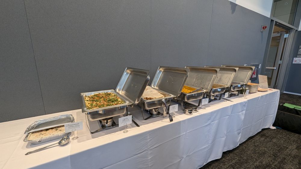 Carry The Curry Logo