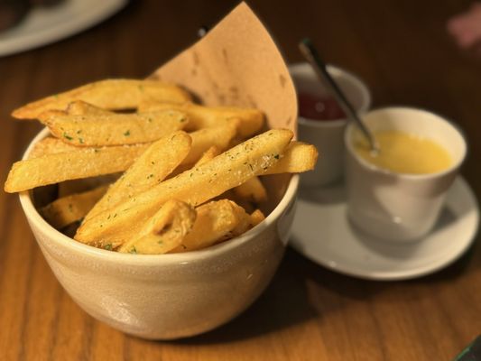 CUT by Wolfgang Puck by null