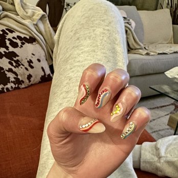 Bisou Nails & Spa - Nail Salons Near Me - Milwaukee, Wisconsin Bisou Nails & Spa - Nail Salons Near Me - Milwaukee, Wisconsin