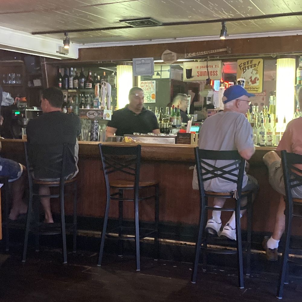 KC Gallagher's Pub - Pubs Near Me - Sea Cliff, New York