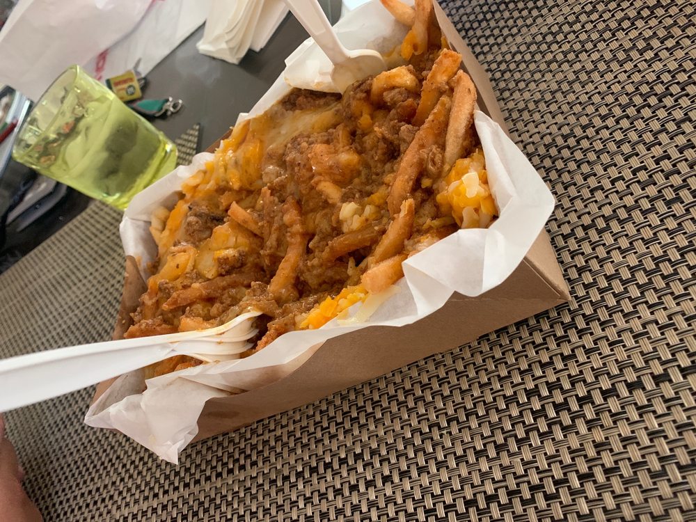 EVEREST Updated August 2024 77 Photos & 187 Reviews 2314 Lake Ave