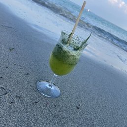 Frozen Mojito at the Beach Frozen Mojito at the Beach