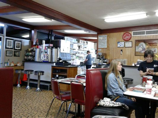 Bell's Drive-In Restaurant by null