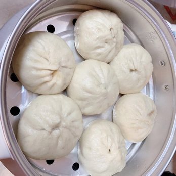 Yum's Restaurant - steamed dumplings in a steamer - Chinese Near Me - Memphis, Tennessee Yum's Restaurant - steamed dumplings in a steamer - Chinese Near Me - Memphis, Tennessee