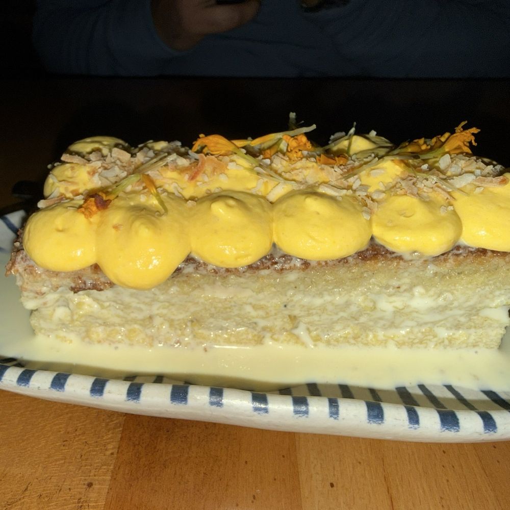 Mirra - Rasmalai tres leches - Mexican Near Me - Chicago, Illinois Mirra - Rasmalai tres leches - Mexican Near Me - Chicago, Illinois