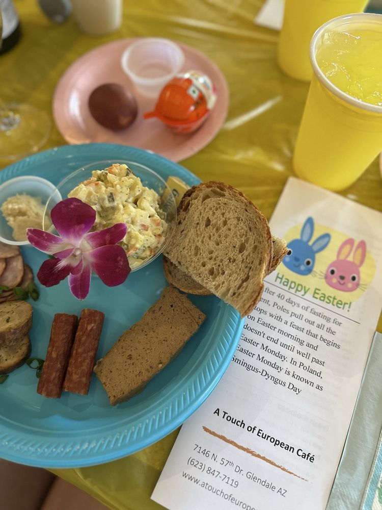 A Touch of European Cafe