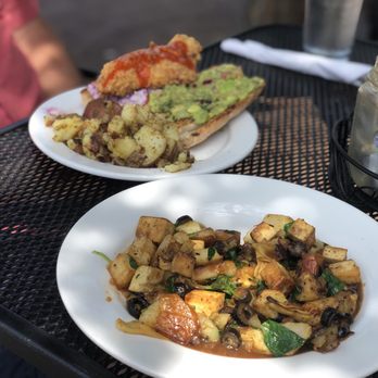 Gillie's Cuisine - Seafood Near Me - Blacksburg, Virginia