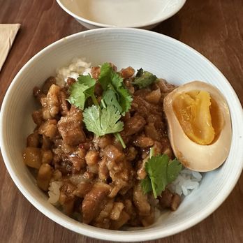 HO FOODS - Updated July 2024 - 1043 Photos & 447 Reviews - 110 E 7th St