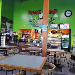 Cafeteria that has awesome food and drinks... Cafeteria that has awesome food and drinks...