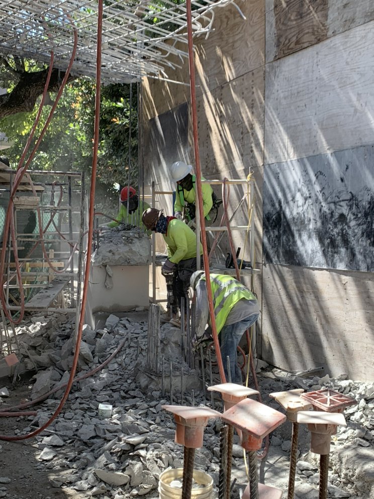 Slide of BAU Home Repair Service