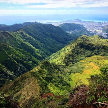 Ka'au Crater - Stopped a lot of times as I climbed up the crater and looked back to the view - Hiking Near Me - Honolulu, Hawaii Ka'au Crater - Stopped a lot of times as I climbed up the crater and looked back to the view - Hiking Near Me - Honolulu, Hawaii