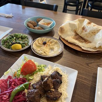 Istanbul Grill - Lavas Hot Bread, Beef Shish Lunch, Hummus, Tabouli, Falafel - Turkish Near Me - Orlando, Florida Istanbul Grill - Lavas Hot Bread, Beef Shish Lunch, Hummus, Tabouli, Falafel - Turkish Near Me - Orlando, Florida