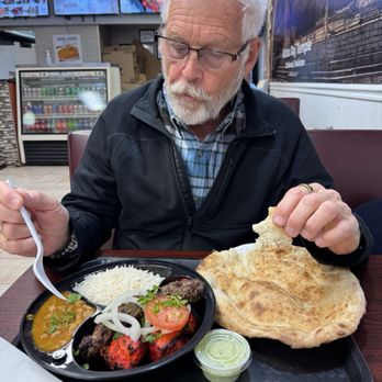 Rawal Kabob - We love it every time it just doesn't have the following it should. #1 plate with chicken and beef is my go to! - Halal Near Me - Chantilly, Virginia
