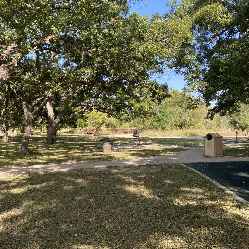 Barkley Meadows Park - Parks Near Me - Del Valle, Texas Barkley Meadows Park - Parks Near Me - Del Valle, Texas