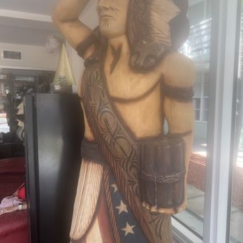 Deco Drive Cigars - Tobacco Shops Near Me - Miami Beach, Florida