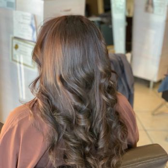Lavish Beauty Lounge - AFTER! ABSOLUTE PERFECTION! - Blow Dry/Out Services Near Me - Burbank , California