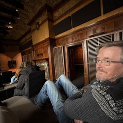 Cooper Hewitt, Smithsonian Design Museum - This is the sound room... hi-fi system... place to sit and zone out...