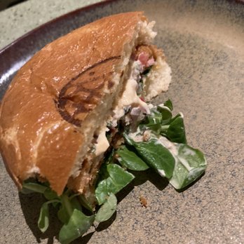 Peixola - Half of the soft shell crab burger - Seafood Near Me - Lisbon, 11