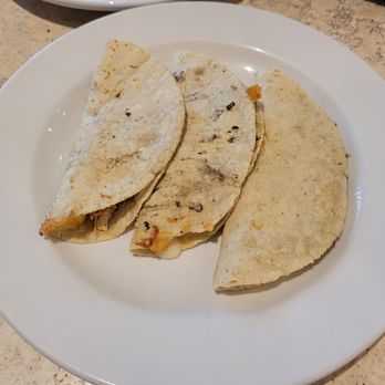 El Palmar Restaurant - Make-your-own quesadillas - Mexican Near Me - Puerto Vallarta, JAL