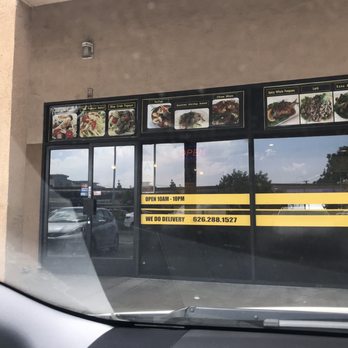 Tantawan Thai Kitchen - Outside the restaurant - Thai Near Me - Rosemead, California