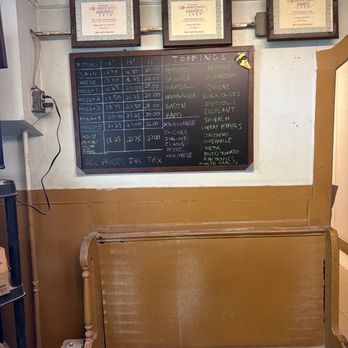 Little Rendezvous - Pizza Near Me - Meriden, Connecticut