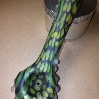 Smoke City Plus - Your Hippy Headquarters - Head Shops Near Me - Bakersfield, California