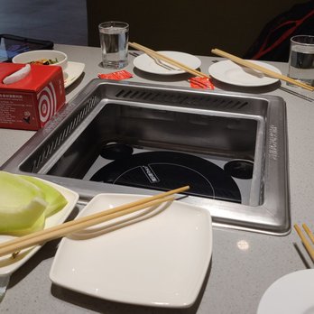 Haidilao Hotpot - Chinese Near Me - Toronto, Ontario