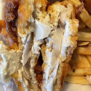 MT's Pizza King - Inedible cod dinner - Pizza Near Me - Wyandotte, Michigan MT's Pizza King - Inedible cod dinner - Pizza Near Me - Wyandotte, Michigan