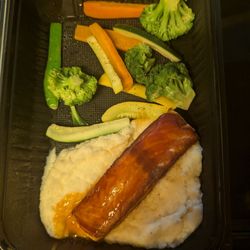 Three Dollar Cafe - Salmon mash and broccoli same pictures