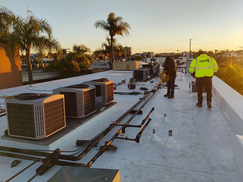 Slide of 619 Roofing