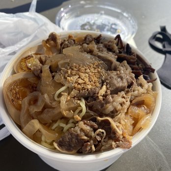 Soho Ramen and Sake Bar - Spicy Beef Ramen - Ramen Near Me - Temecula, California Soho Ramen and Sake Bar - Spicy Beef Ramen - Ramen Near Me - Temecula, California