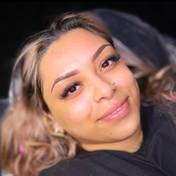 Ms Amber Red Permanent Makeup - Fresh ombre brows
