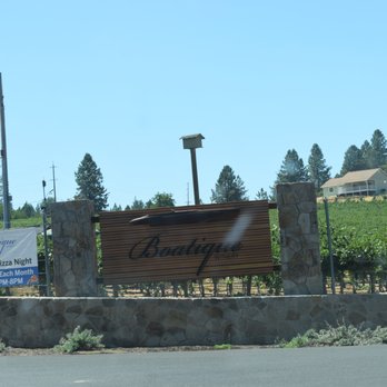 Boatique Winery - Wine Tours Near Me - Kelseyville, California Boatique Winery - Wine Tours Near Me - Kelseyville, California