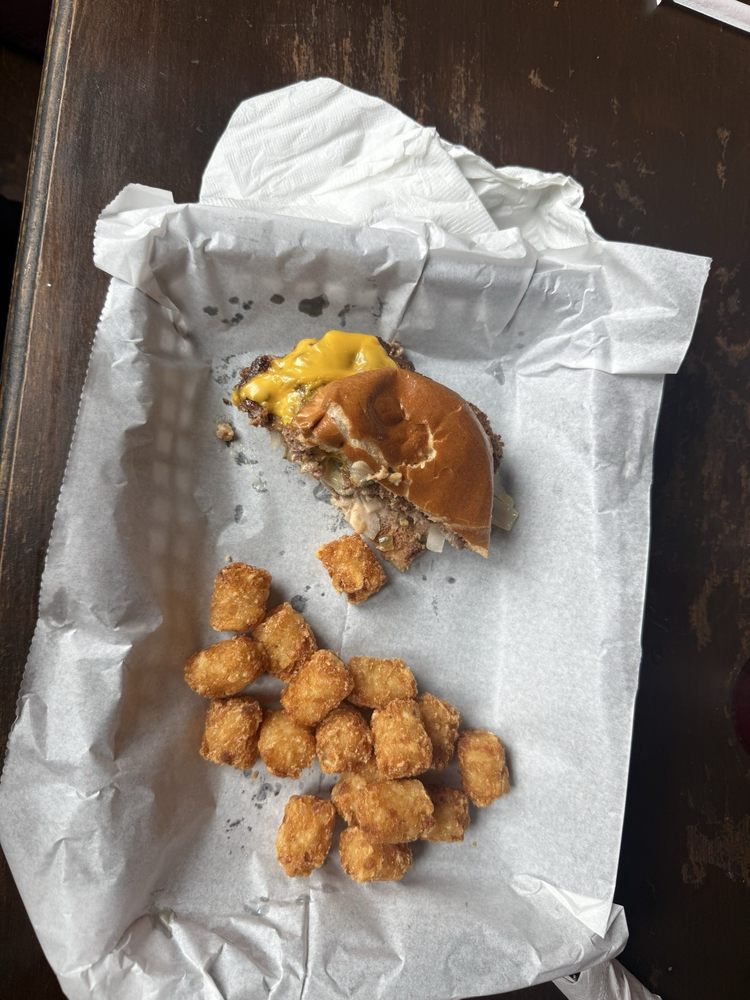 Food from Main Street Tavern
