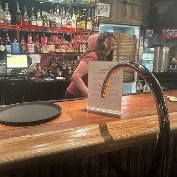 Palmers East - Dive Bars Near Me - Redmond, Washington Palmers East - Dive Bars Near Me - Redmond, Washington