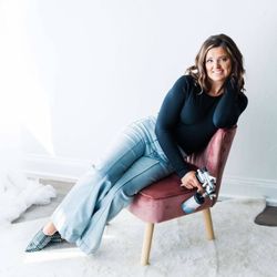 Luxe Glow Bronzing Bar - Owner Katie , Spray Tan Artist