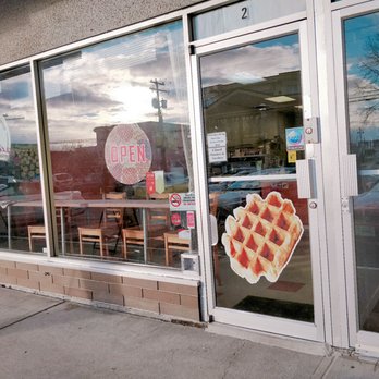 Damien's Belgian Waffle - Entrance - Bakeries Near Me - Richmond, British Columbia