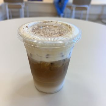Whata Peach - Einspanner with oatmilk - Juice Bars & Smoothies Near Me - Encino, California