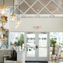 Madison Resorts - Lobby