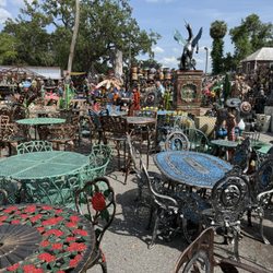 Barberville Yard Art Emporium