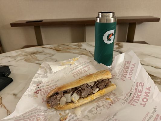 Tony Luke's by null