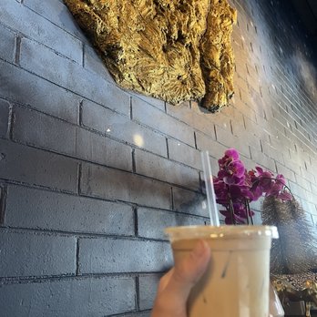 Alchemist Trading Co - Earl Grey Latte - Coffee & Tea Near Me - Johns Creek, Georgia Alchemist Trading Co - Earl Grey Latte - Coffee & Tea Near Me - Johns Creek, Georgia