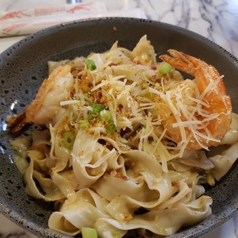 Kin Long Beach - Shrimp Garlic Noodle - Thai Near Me - Long Beach, California