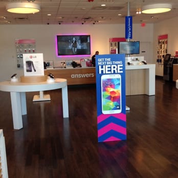 T-Mobile - Mobile Phones Near Me - Romeoville, Illinois T-Mobile - Mobile Phones Near Me - Romeoville, Illinois