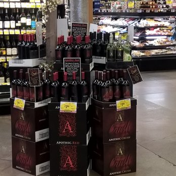 Ralphs Fresh Fare - Awesome Wine Display- Ralphs El Segundo - Grocery Near Me - El Segundo, California Ralphs Fresh Fare - Awesome Wine Display- Ralphs El Segundo - Grocery Near Me - El Segundo, California
