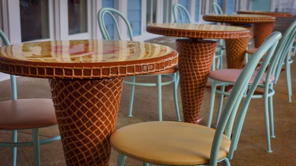 Beaches & Cream Soda Shop by null