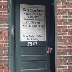 Della Sala's Pizza