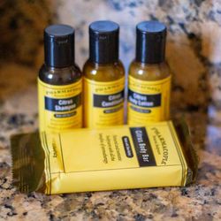 Best Western Plus A Wayfarer's Inn and Suites - Bathroom Amenities